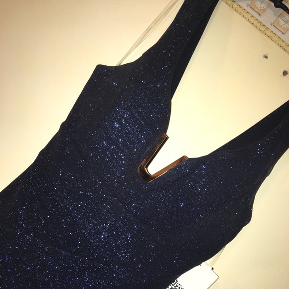 NEW DRESS - Picture 2 of 4